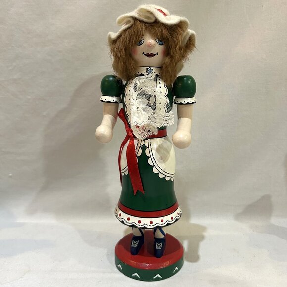 Nutcracker Village Clara Girl Green Dress 1997 Christmas Holiday Nutcracker - Picture 1 of 9